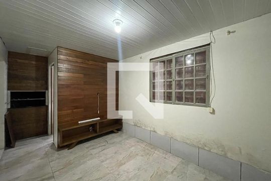 Casa para alugar com 2 quartos, 75m² em São Jorge, Novo Hamburgo