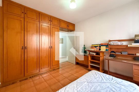 Quarto 1 de casa à venda com 2 quartos, 170m² em Vila Moinho Velho, São Paulo