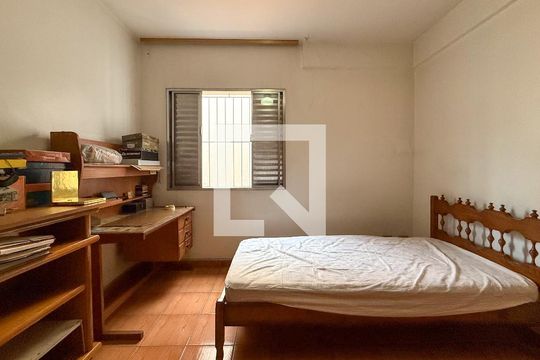 Quarto 1 de casa à venda com 2 quartos, 170m² em Vila Moinho Velho, São Paulo