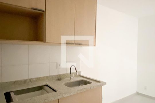 Sala/cozinha de apartamento para alugar com 1 quarto, 30m² em Vila Sao Geraldo, São Paulo