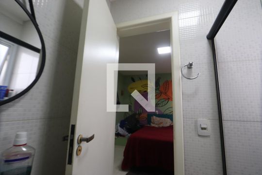 Banheiro da Suíte 1 de casa de condomínio à venda com 2 quartos, 61m² em Vila Ema, São Paulo