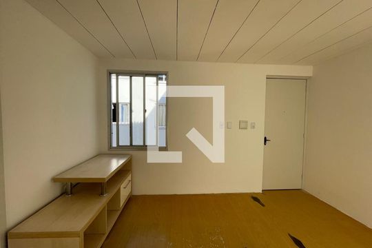Apartamento à venda com 2 quartos, 45m² em Rio dos Sinos, São Leopoldo