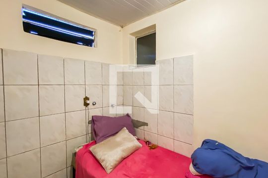 Quarto 1 de casa à venda com 2 quartos, 120m² em Vila Santo Henrique, São Paulo