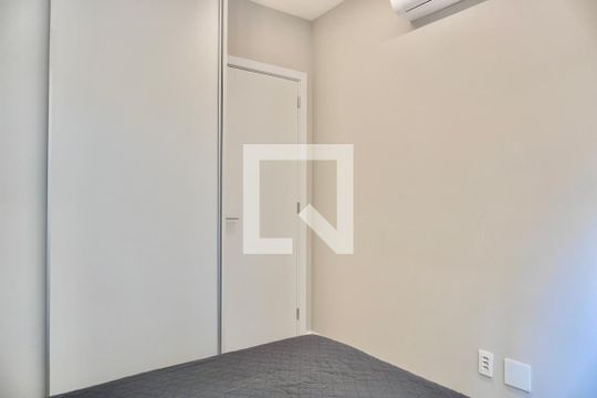 Quarto 1 de apartamento à venda com 2 quartos, 145m² em Lourdes, Belo Horizonte