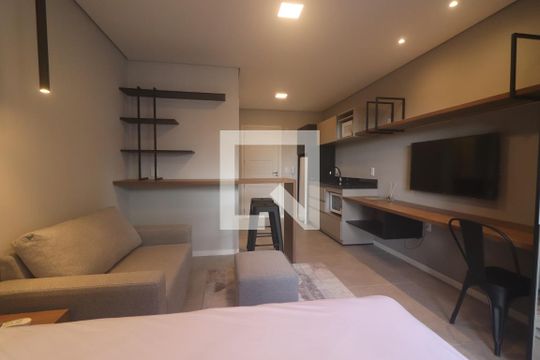 Sala/Cozinha e quarto  de kitnet/studio à venda com 1 quarto, 42m² em Vila Nova, Novo Hamburgo