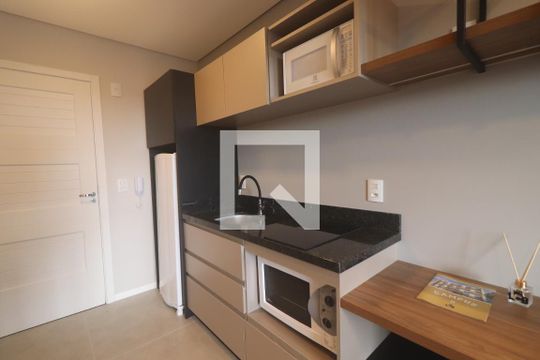 Detalhe de kitnet/studio à venda com 1 quarto, 24m² em Vila Nova, Novo Hamburgo