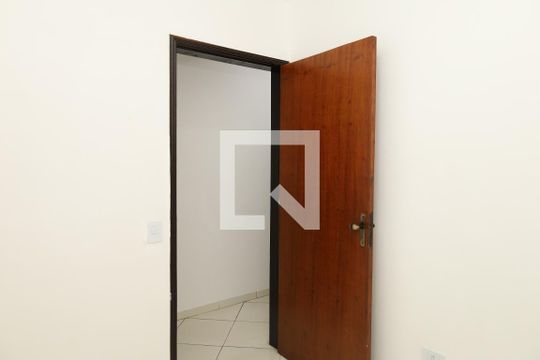 Quarto 2 de casa de condomínio para alugar com 2 quartos, 45m² em Parada Xv de Novembro, São Paulo
