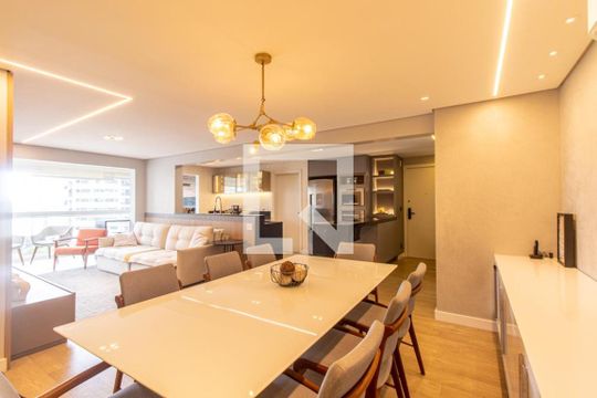 Sala de apartamento à venda com 3 quartos, 120m² em Água Verde, Curitiba