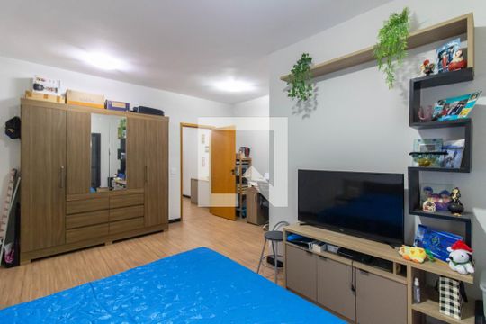 Suíte 1 de casa à venda com 3 quartos, 170m² em Parque Continental Ii, Guarulhos