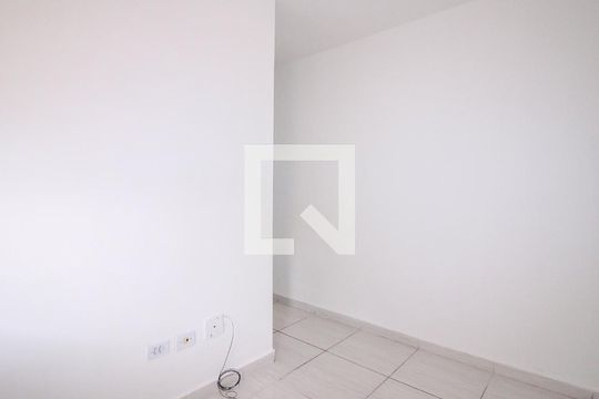 Apartamento à venda com 2 quartos, 38m² em Jardim Iva, São Paulo