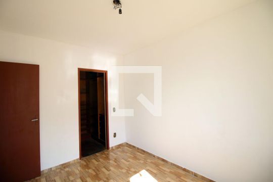 Quarto 1 de apartamento para alugar com 2 quartos, 70m² em Penha Circular, Rio de Janeiro