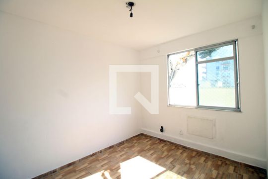 Quarto 1 de apartamento para alugar com 2 quartos, 70m² em Penha Circular, Rio de Janeiro