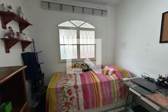 Quarto 2 de casa à venda com 3 quartos, 800m² em Engenho de Dentro, Rio de Janeiro