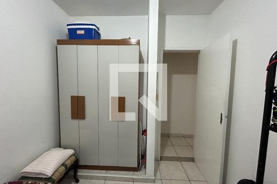 Quarto 1 de casa à venda com 3 quartos, 800m² em Engenho de Dentro, Rio de Janeiro