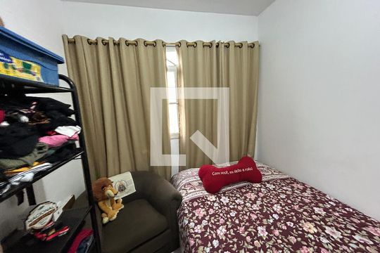 Quarto 1 de casa à venda com 3 quartos, 800m² em Engenho de Dentro, Rio de Janeiro