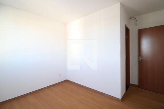 Suíte de apartamento para alugar com 2 quartos, 58m² em Shopping Park, Uberlândia