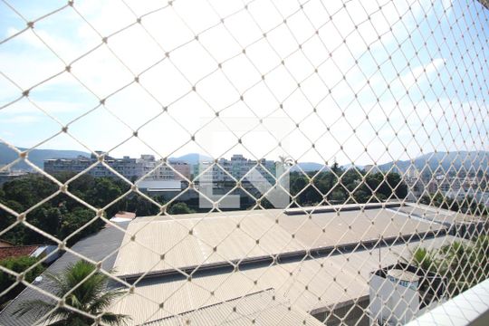 Sala 1 - Vista de apartamento à venda com 2 quartos, 100m² em Taquara, Rio de Janeiro