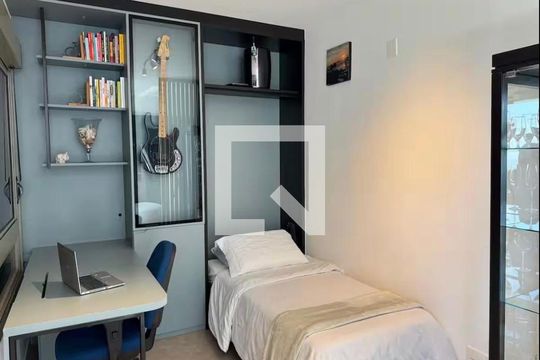 Quarto 2 de apartamento para alugar com 2 quartos, 65m² em Praia de Belas, Porto Alegre