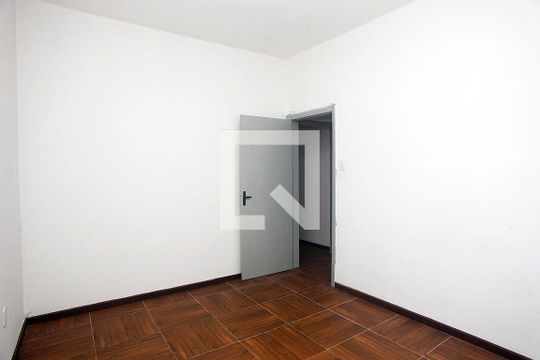Quarto 1 de apartamento para alugar com 2 quartos, 78m² em Santana, Porto Alegre