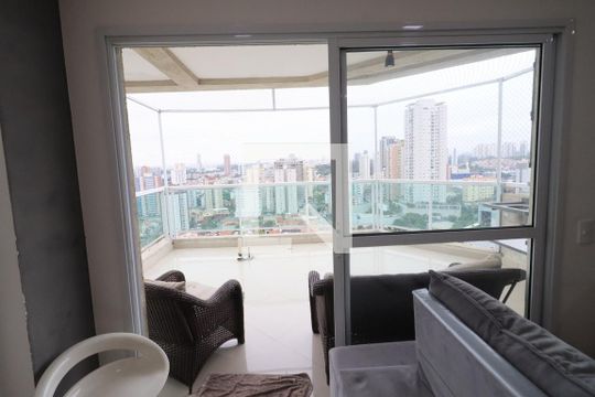 Sala de apartamento para alugar com 3 quartos, 155m² em Vila Osasco, Osasco