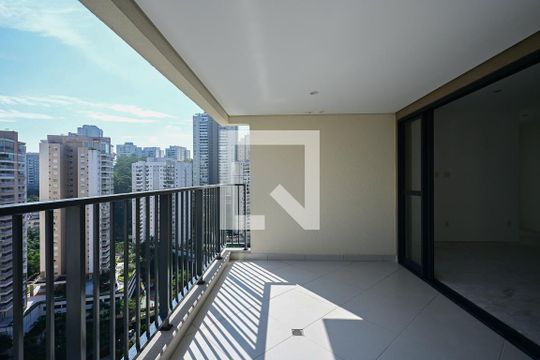 Varanda de apartamento à venda com 2 quartos, 105m² em Vila Andrade, São Paulo