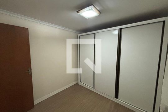 quarto 1 de apartamento à venda com 2 quartos, 45m² em Conjunto Habitacional Padre José de Anchieta, São Paulo