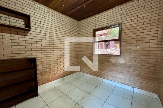 Quarto 2 de apartamento para alugar com 2 quartos, 36m² em São João do Rio Vermelho, Florianópolis