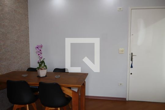 Sala de apartamento para alugar com 2 quartos, 50m² em Jardim Vila Formosa, São Paulo
