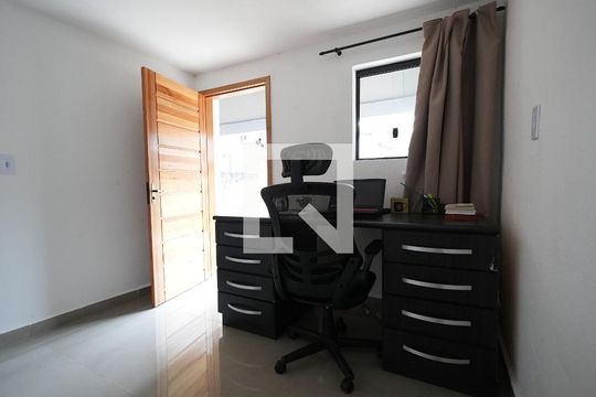Sala de casa à venda com 3 quartos, 270m² em Vila Linda, Santo André