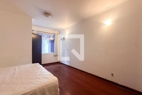 Quarto 1 - Casa 1 de casa à venda com 6 quartos, 387m² em Vila Margarida, São Bernardo do Campo