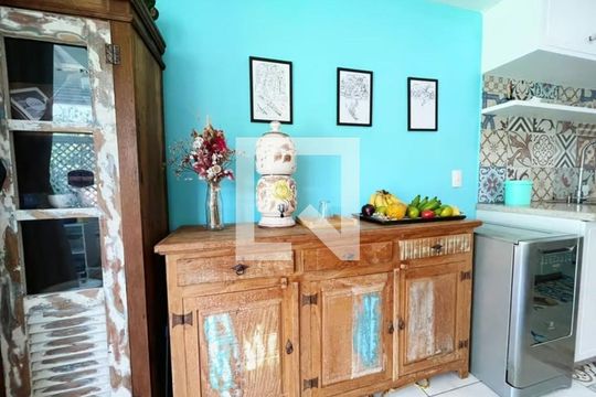 Sala / Cozinha de casa de condomínio para alugar com 2 quartos, 169m² em Lagoa da Conceição, Florianópolis