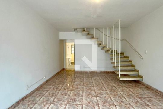 Sala de casa para alugar com 3 quartos, 137m² em Pinheiros, São Paulo