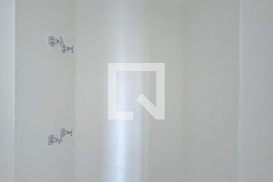 Banheiro de kitnet/studio à venda com 1 quarto, 28m² em Vila Matilde, São Paulo