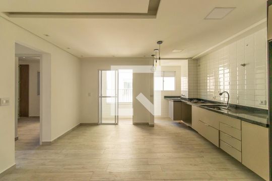 Sala de apartamento para alugar com 2 quartos, 53m² em Cemucam, Cotia