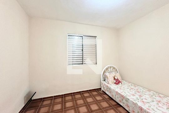 Quarto 1 de casa à venda com 2 quartos, 173m² em Vila Mangalot, São Paulo