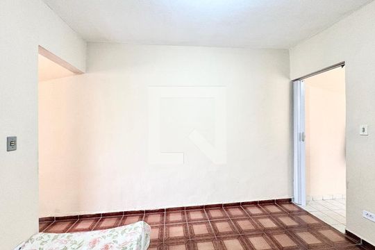 Quarto 1 de casa à venda com 2 quartos, 173m² em Vila Mangalot, São Paulo