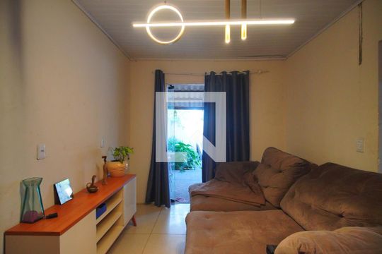 Sala de casa à venda com 2 quartos, 80m² em Campina, São Leopoldo