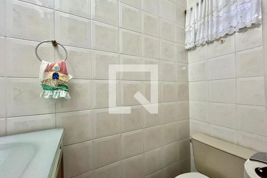 Lavabo de casa para alugar com 3 quartos, 152m² em Mirandópolis, São Paulo