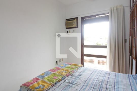 Casa de Condomínio para alugar com 2 quartos, 78m² em Ogiva, Cabo Frio