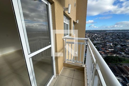 Varanda da Sala de apartamento para alugar com 2 quartos, 46m² em Parque Sao Vicente, São Vicente