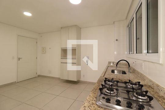 Sala / Cozinha de apartamento à venda com 2 quartos, 63m² em Vila Pires, Santo André