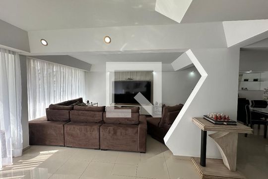 Sala de casa de condomínio para alugar com 4 quartos, 348m² em Residencial Tres (alphaville), Santana de Parnaíba