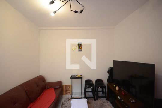 Casa para alugar com 2 quartos, 100m² em Jardim Bandeirantes (zona Norte), São Paulo