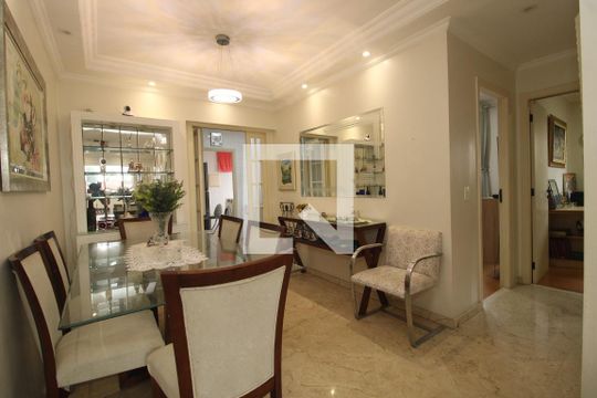 Apartamento à venda com 3 quartos, 82m² em Cambuci, São Paulo