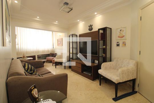 Apartamento à venda com 3 quartos, 82m² em Cambuci, São Paulo