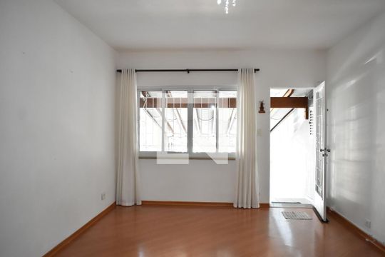 Sala de casa à venda com 2 quartos, 124m² em Vila da Saúde, São Paulo