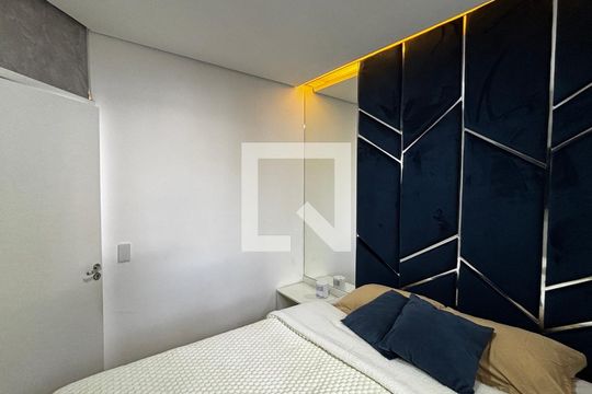 Quarto 1 de apartamento à venda com 2 quartos, 76m² em Jardim Alvorada, Santo André