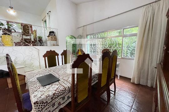 Sala de Estar de casa para alugar com 3 quartos, 917m² em Vila Indiana, São Paulo