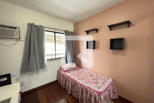 Quarto 1 de apartamento à venda com 2 quartos, 126m² em Vila Valqueire, Rio de Janeiro