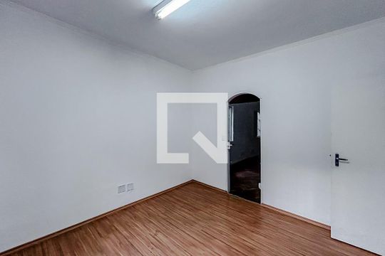 Quarto 1 de casa para alugar com 5 quartos, 500m² em Tatuapé, São Paulo